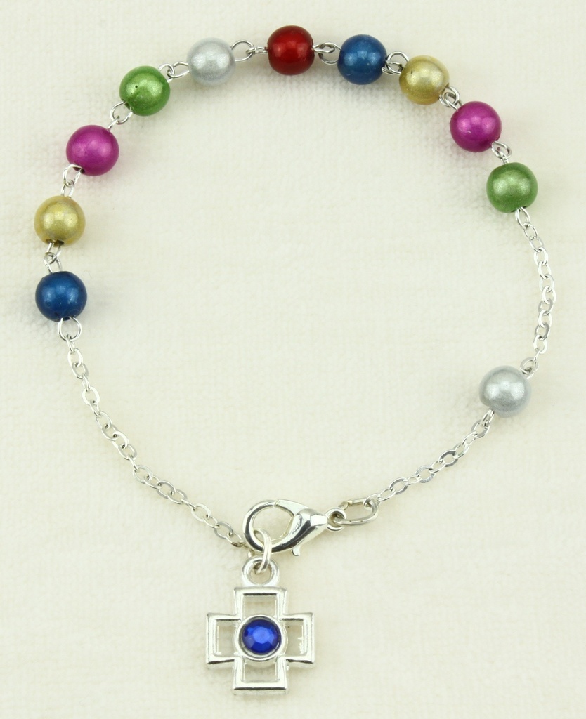 Armband gekleurd parel imitatie met slotje en kruisje (Ø6mm)