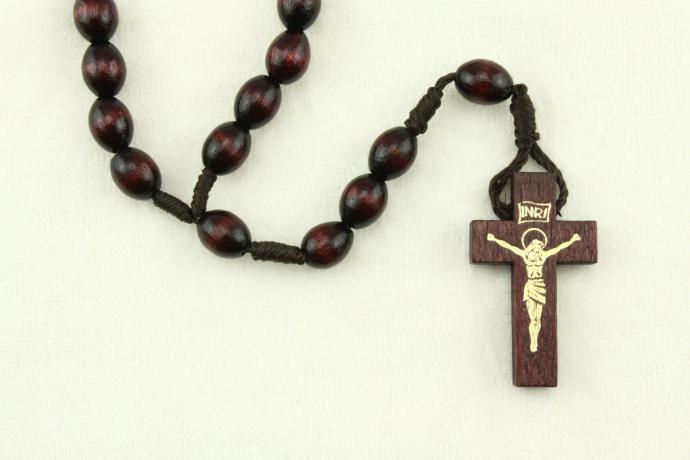Rozenkrans - houten op koord - pallisander (10x8mm)