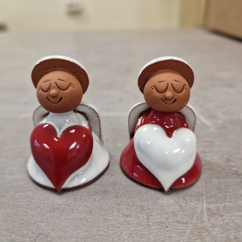Angelot avec coeur - céramique/emaillé - 4x4x8cm (lot de 2 assorti)