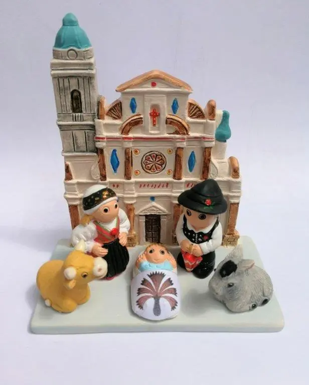 Crèche du monde - "Slovenie" - 7x9cm