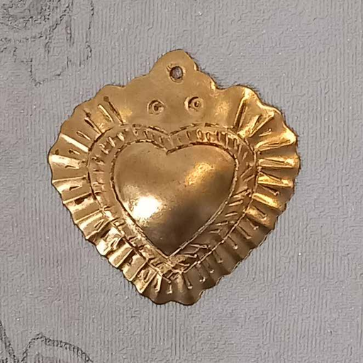 [GIR-82EVL 14] EX VOTO LAITON EMBOSSE ET DECOUPE MAIN, 5*5 CM