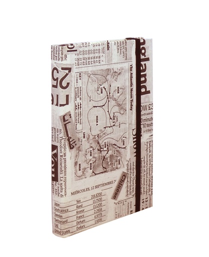 [GIR-82RO NBE 644] CAHIER RIGIDE AVEC ELASTIQUE 10,5*15 CM