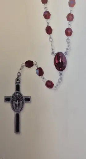 [RZK-40M01] Rosenkranz Hl.Geist - imm. Kristal auf Kette - Rot (⌀ 6mm)